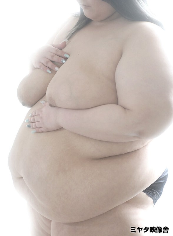 【メイド❤宮田ひなの】爆体無双 ひなの｜2.33