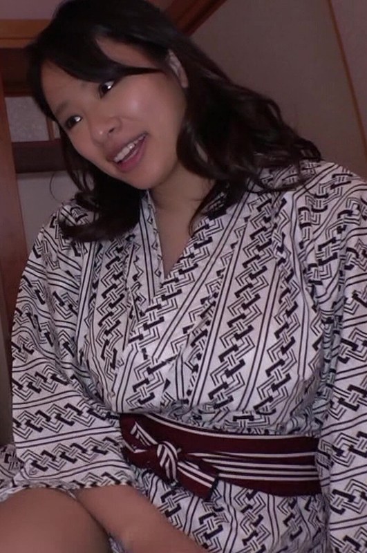 ❤旦那の横で爆乳奥さんをマッサージ→ハメ倒す！[巨乳]評価